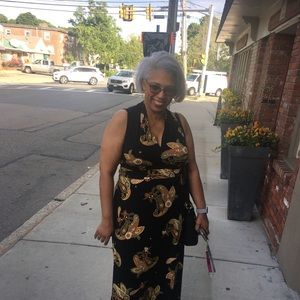 Meet your Posher, Pam